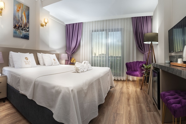 Hochwertige Bettwaren, Minibar, schallisolierte Zimmer