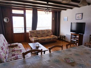 Fernseher, DVD-Player