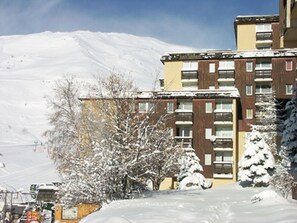 Esterni