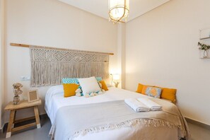 3 bedrooms, iron/ironing board, WiFi, bed sheets - Fidalsa Seaside Views (Guardamar)