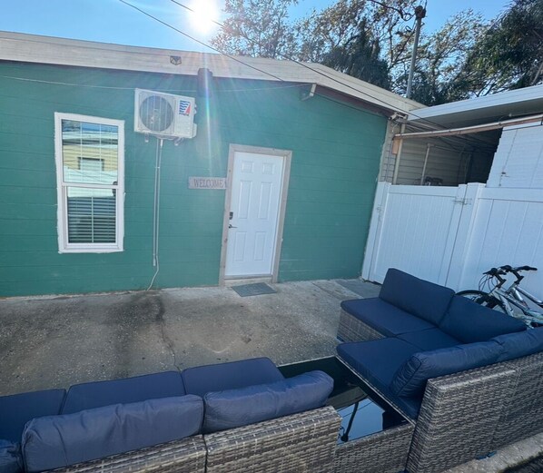 Property grounds - A cozy space (Tampa)