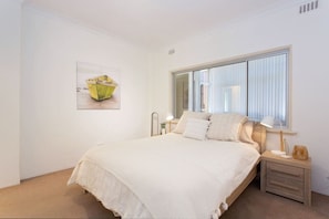 1 bedroom, iron/ironing board, travel cot, WiFi - Arcadia Apartment - Cottesloe (Cottesloe)