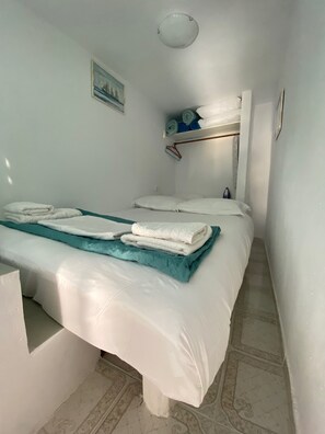 Traditionele studio suite | Een strijkplank/strijkijzer, gratis wifi, beddengoed