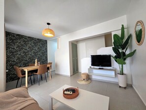 Interior detail - Rooi Santo Residence (Noord)