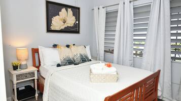 2 bedrooms, desk, iron/ironing board, free WiFi