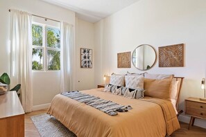 2 bedrooms, desk, iron/ironing board, free WiFi