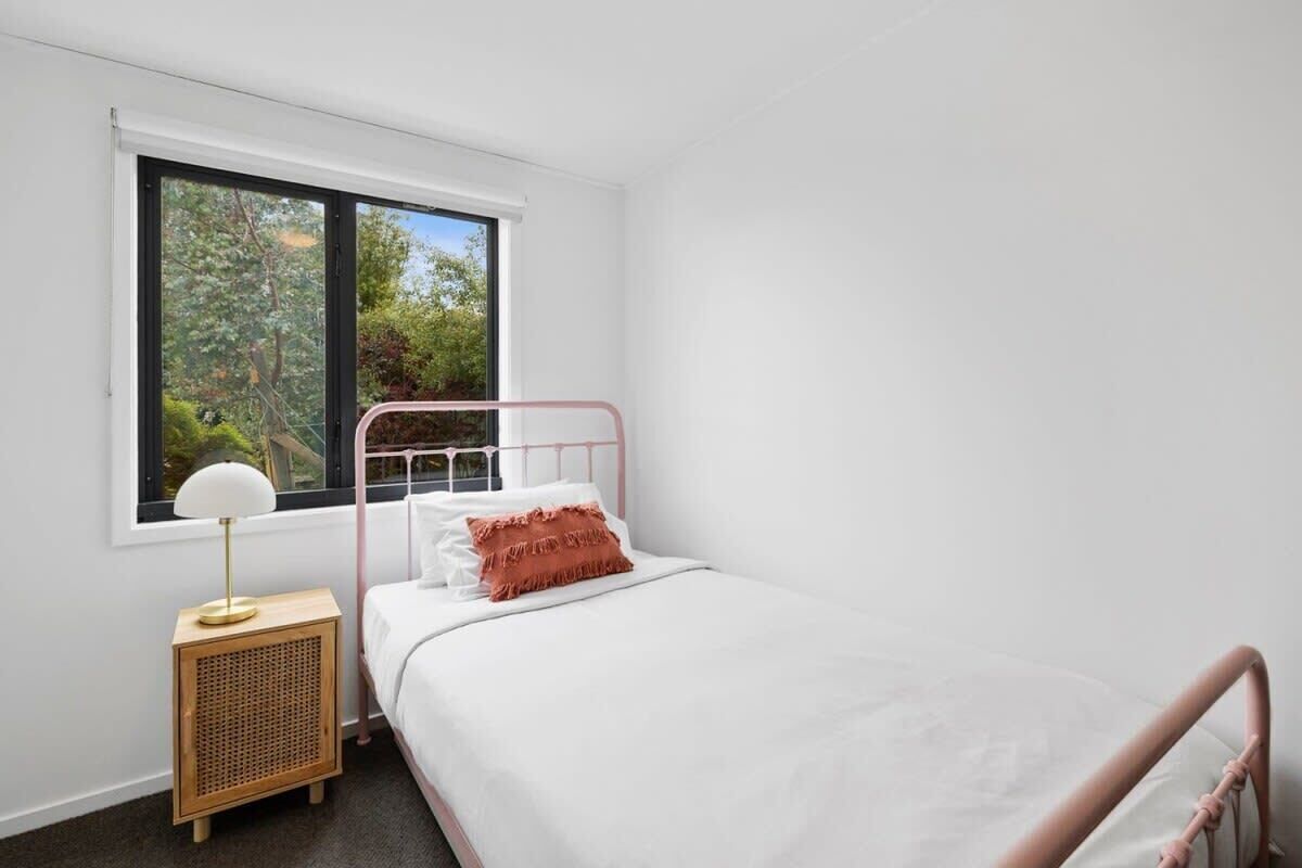 4 Schlafzimmer, Bügeleisen/Bügelbrett, WLAN, Bettwäsche