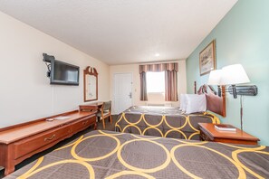 Standard Double Room | Desk, laptop workspace, free WiFi, bed sheets