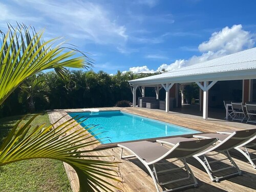 Villa Océane neuve avec piscine, très grande pièce de vie ouverte sur le jardin
