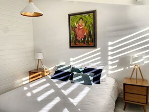 2 bedrooms, iron/ironing board, travel cot, free WiFi