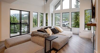 Luxury | Mountain views | Free parking | AC | BBQ