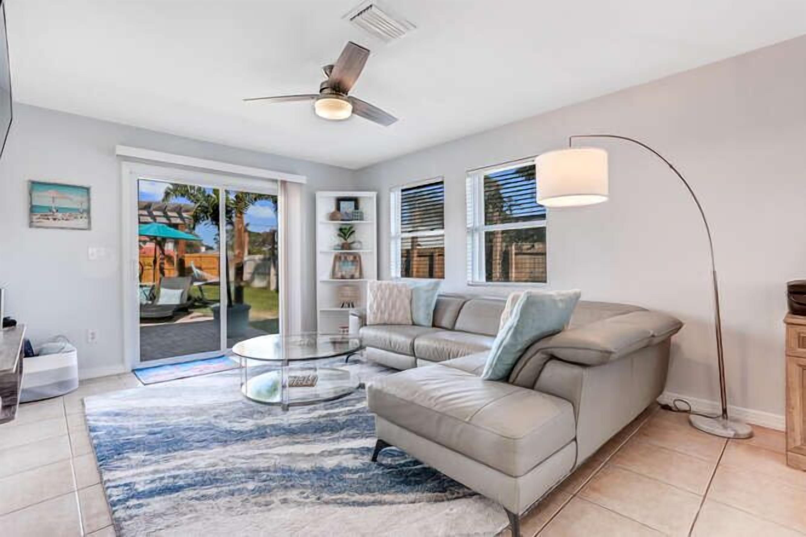 Smart-TV, Arbeitsbereiche, Computerbildschirme, Drucker