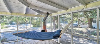 The Surf Shak-Vintage Coastal Charm