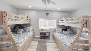 3 bedrooms, travel crib, free WiFi, bed sheets