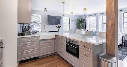 Lush 2 bedroom Condo