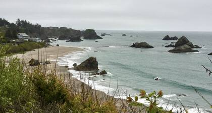 Adventure & Relax "Lee's Harbor Inn Unit A"