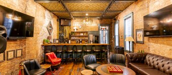 The Highball * Speakeasy Lounge & Retreat 6BR 5BA