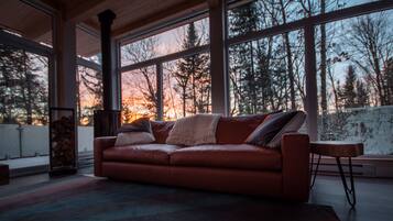 TV connectée, cheminée