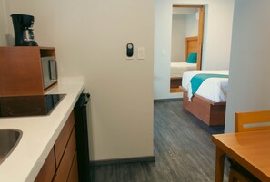 1 bedroom, free WiFi - Casa Palo Verde, Standard bedroom 1 queen bed, Full Kitchen (Cabo San Lucas)