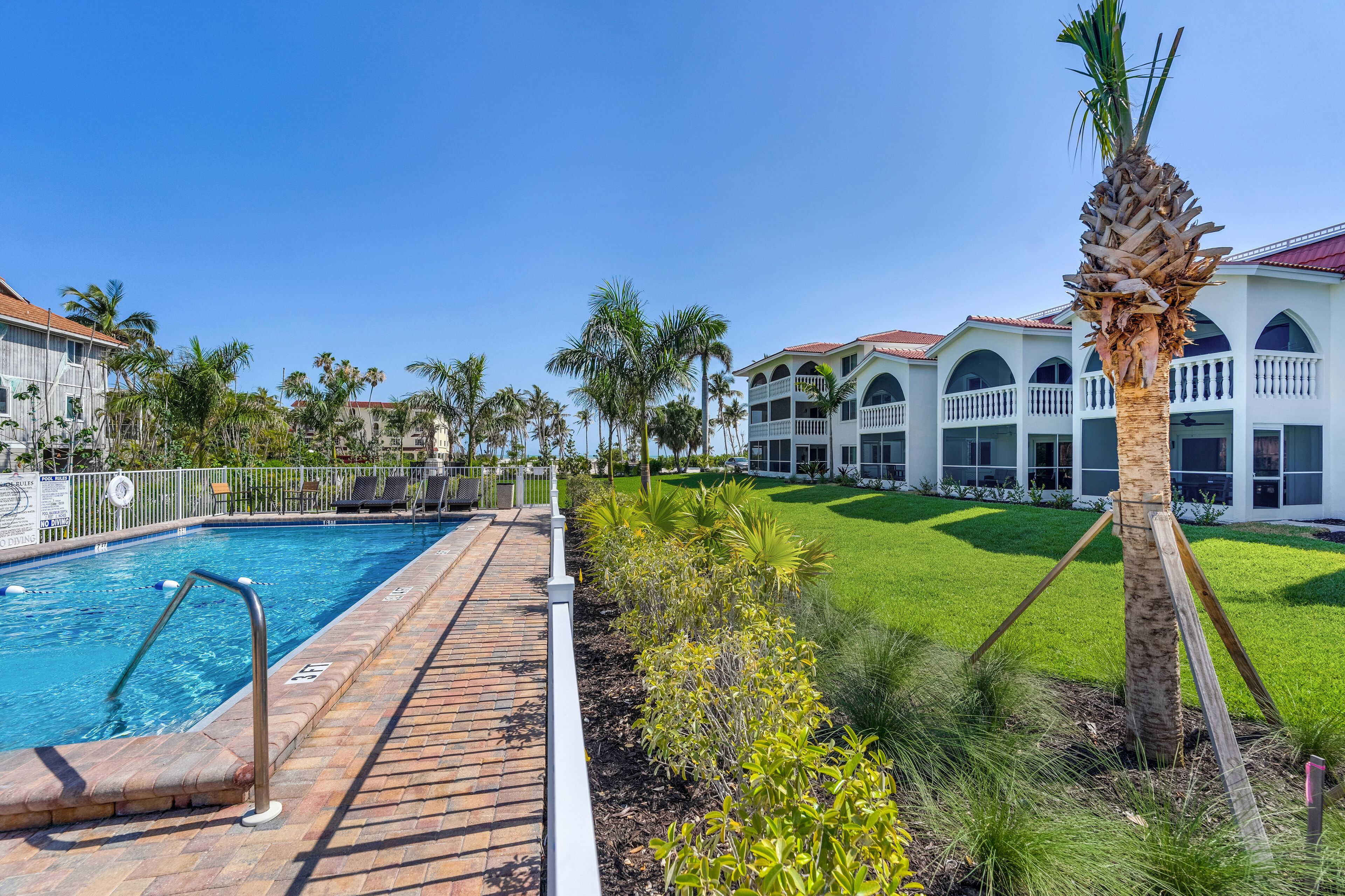 Piscina all'aperto, una piscina riscaldata