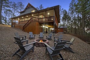 Property grounds - 3 Masters, w/Bunk Room, Shuffle Board, Arcades, Hot Tub-Great For Families (Broken Bow)