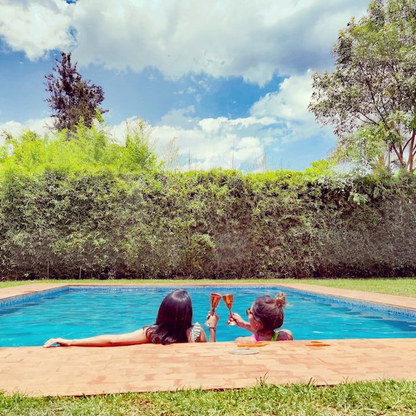 Outdoor pool, a heated pool