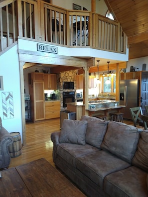 Smart TV, fireplace, DVD player, books