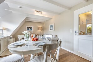 Imagen sin descripción, 2 de 33, botón