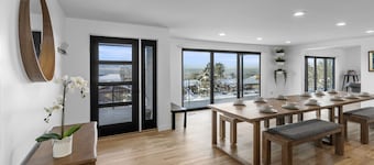 New Home & Luxury Finishes + Breathtaking Views!! Huge Open Concept - Sleeps 8