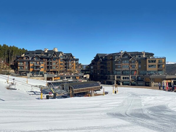 Exterior - Luxurious ski-in/ski-out...slope side & just steps from Colorado SuperChair (Breckenridge)