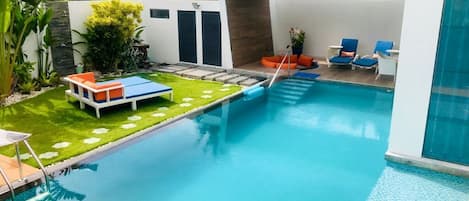 Udendørs pool