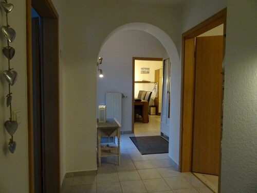 Nord-Ostsee-Nest: FeWo mit Sonnenterrasse und Wallbox - Nord-Ostsee-Nest