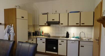 Nord-Ostsee-Nest: FeWo mit Sonnenterrasse und Wallbox - Nord-Ostsee-Nest