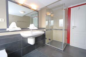 Unclassified image, 2 of 11, button