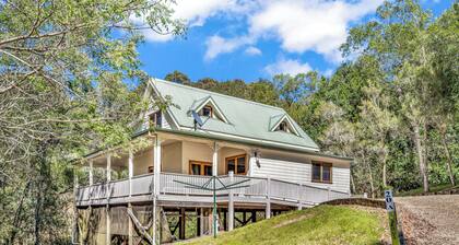 Blokhus - a stunning treetop retreat immersed in nature