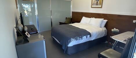 1 Schlafzimmer, kostenloses WLAN, Bettwäsche