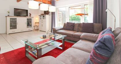 Cozy vacation apartment with fireplace for up to 4 people + toddler and dog