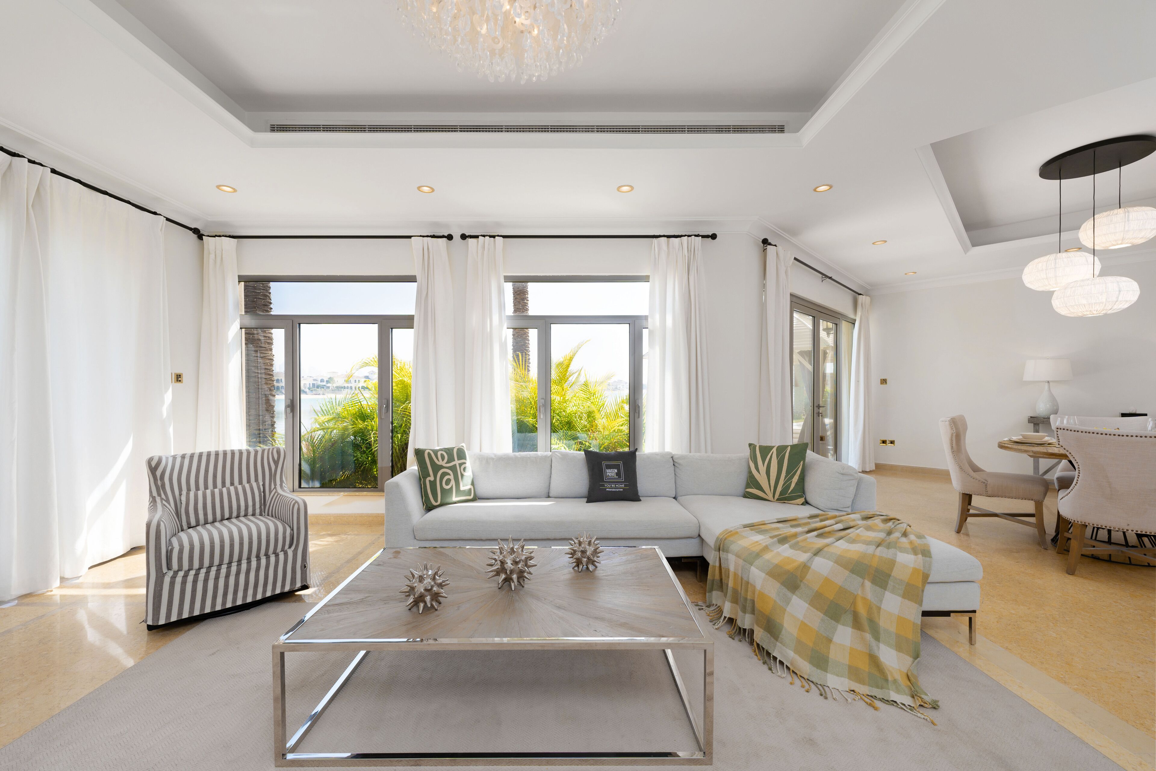 Luxury Villa, 5 Bedrooms, Non Smoking, Sea View | Living area