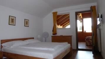 1 間睡房、熨斗/熨衫板、可攜式嬰兒床、免費 Wi-Fi