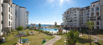 Lovely 2-bed Apartment in Marina de la Duquesa