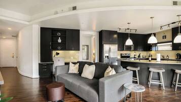 Televisión y oficina