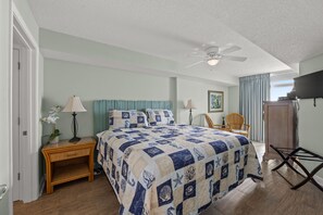 2 slaapkamers, een strijkplank/strijkijzer, gratis wifi, beddengoed