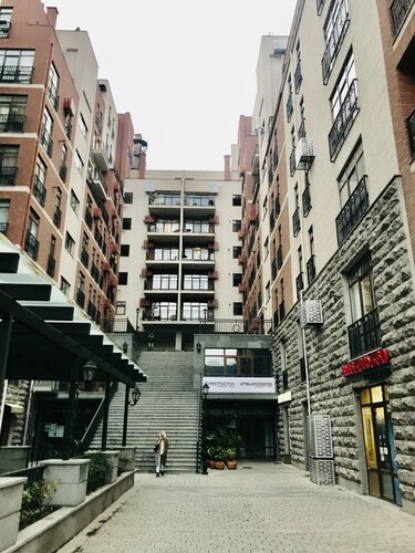My flat near METEKHI