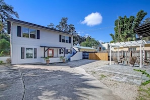 Exterior - Free Parking, Smart TV, Uptown St. Augustine (St. Augustine)
