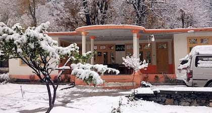 Benazir Hotel Kalash