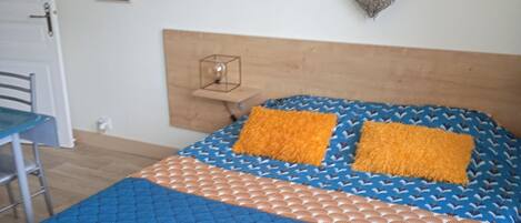 1 chambre, fer et planche Ă repasser, Wi-Fi
