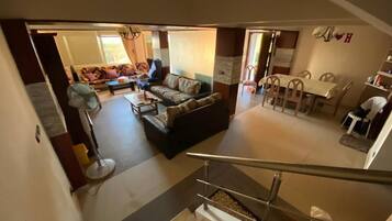 Elite Villa | Living area