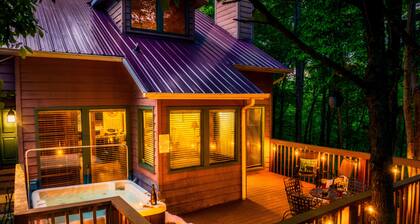 🌟AWARD WINNING RESORT 🏔 MTN VIEWS, 3 MILES TO DOWNTOWN GATLINBURG, ARCADE