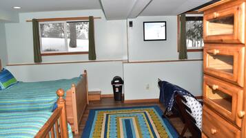 4 sovrum, strykjÀrn/strykbrÀda, gratis wi-fi och sÀngklÀder