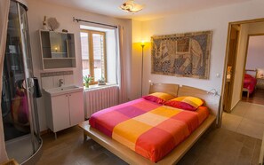 5 makuuhuonetta, internet